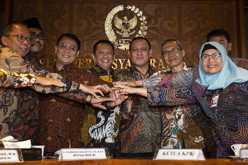 (Pimpinan KPK bertemu dengan pimpinan MPR) ANTARA FOTO/Dhemas Reviyanto