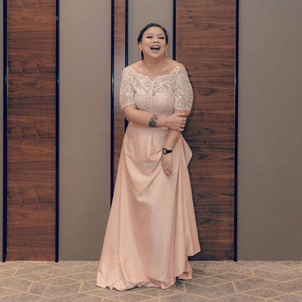 instagram.com/botikapanggabean