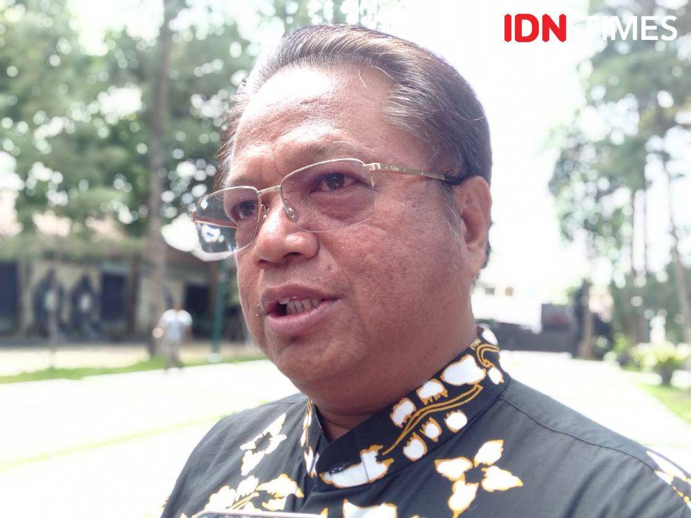Romo kepala paroki Gereja HKTY Ganjuran, FX. Krisna Handoyo PR. IDN Times/Daruwaskita