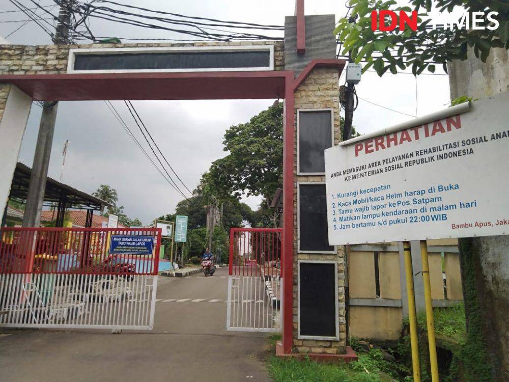 Balai Rehabitasi Sosial Anak yang Membutuhkan Perlindungan Khusus (BRSAMPK) Handayani Bampu Apus, Jakarta Timur (IDN Times/Dini Suciatiningrum)