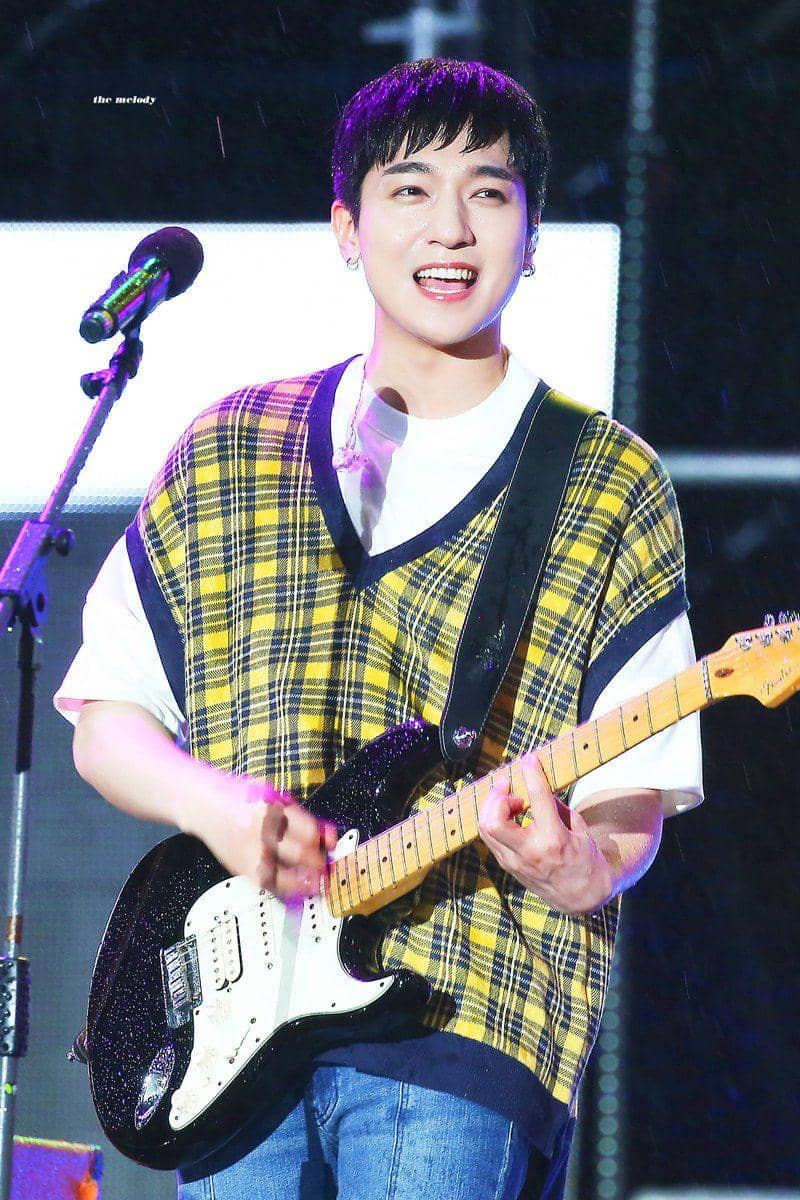 twitter.com/DAY6_930116