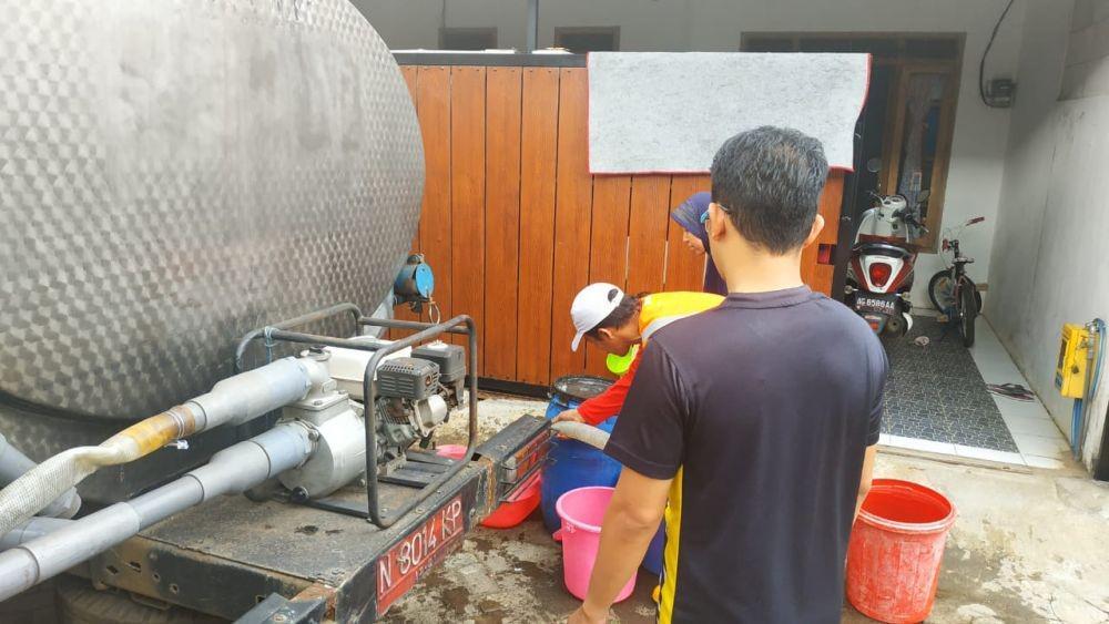 PAM Terputus, Warga di Prambanan Andalkan Dropping dan Air Tadah Hujan