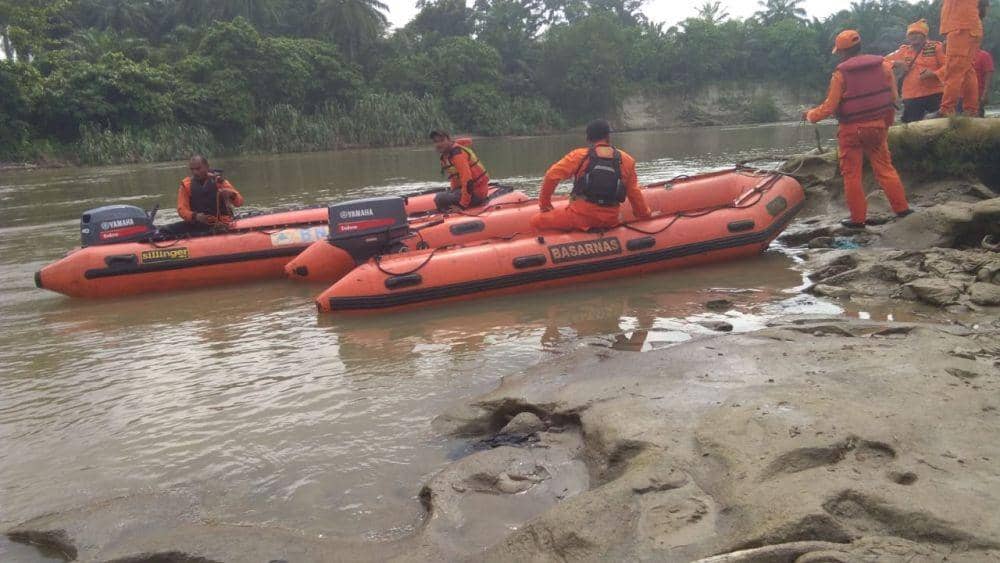 [BREAKING] Jasad Bocah yang Hanyut di Sungai Silau Akhirnya Ditemukan