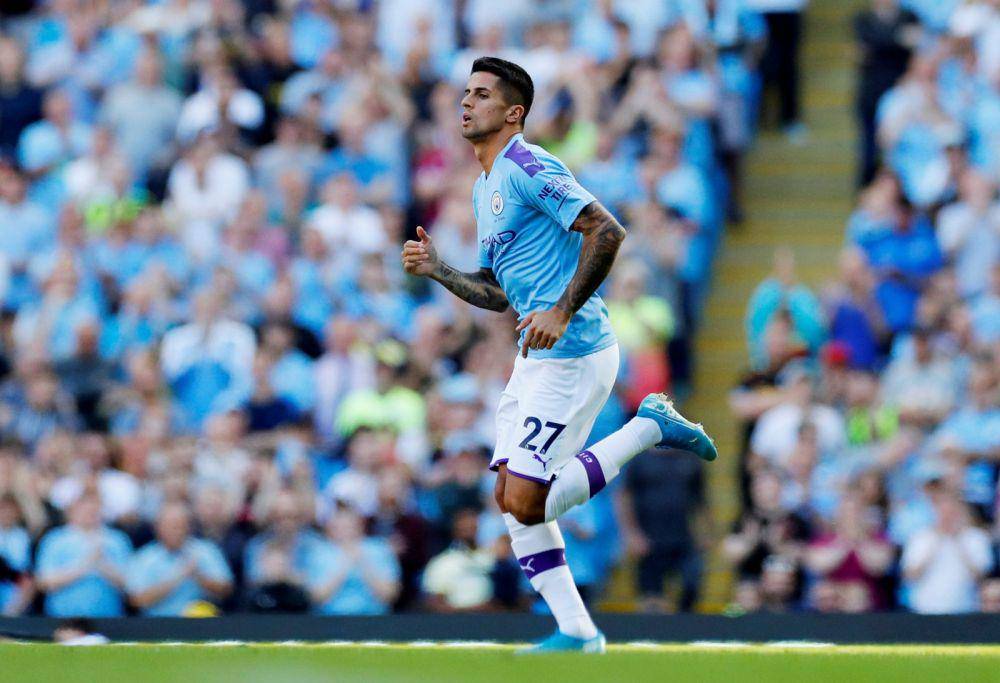 footballtransfertavern.com