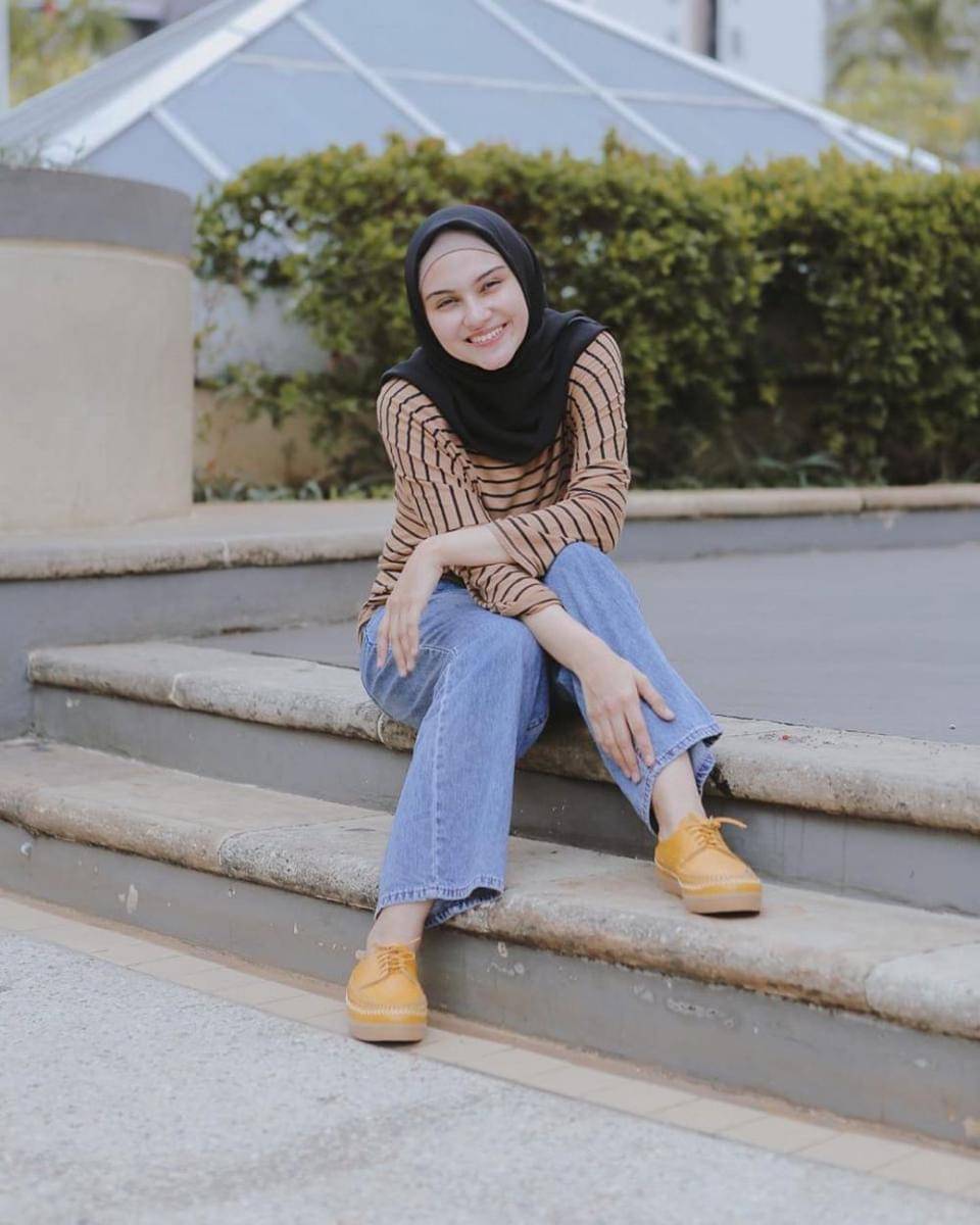 Instagram.com/zeezeeshahab