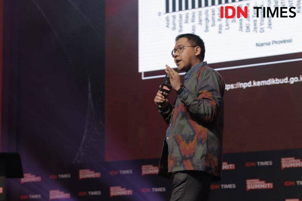 Iman Usman: Teknologi Dongkrak Peran Guru agar Pendidikan Sukses