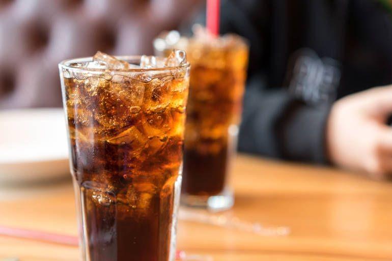 Setelah Baca Ini Kamu Pasti Pikir Ulang kalau Mau Minuman Bersoda
