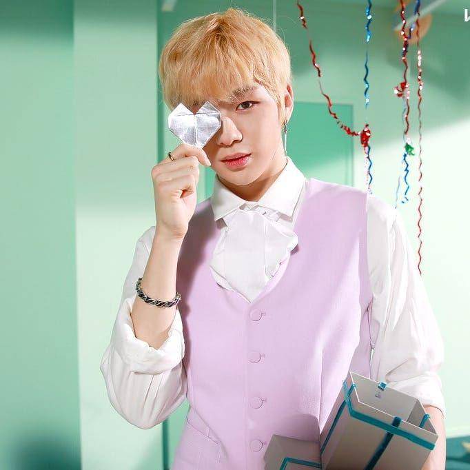 instagram.com/kangdaniel_k1