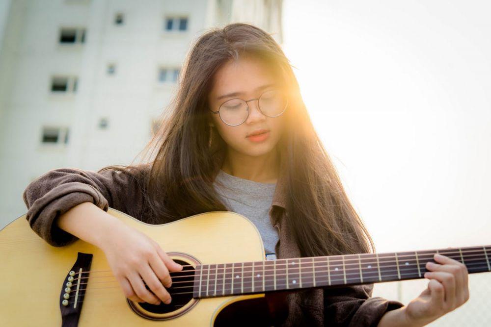Menghibur dan Mengungkapkan Isi Hati, Ini 6 Manfaat Belajar Alat Musik