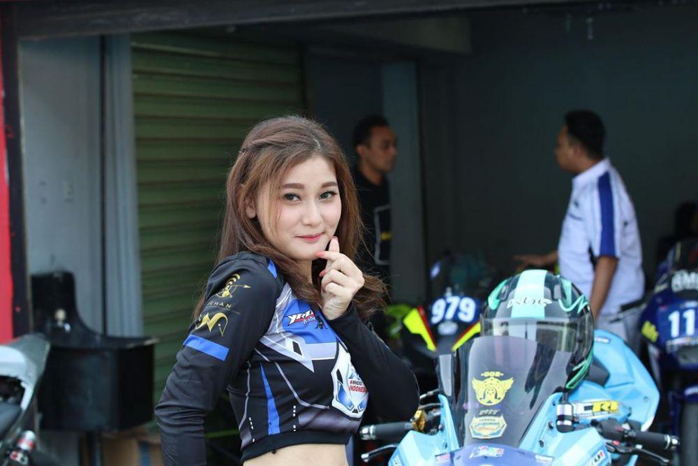 10 Potret Regita Kremer, Adik Bungsu Baby Margaretha, Memikat!