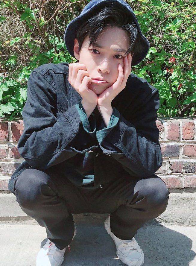 twitter.com/doyoung_bunnies