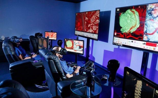 Virtual Reality Bisa Bikin Kamu Jalani Operasi, Tanpa Dibius Total