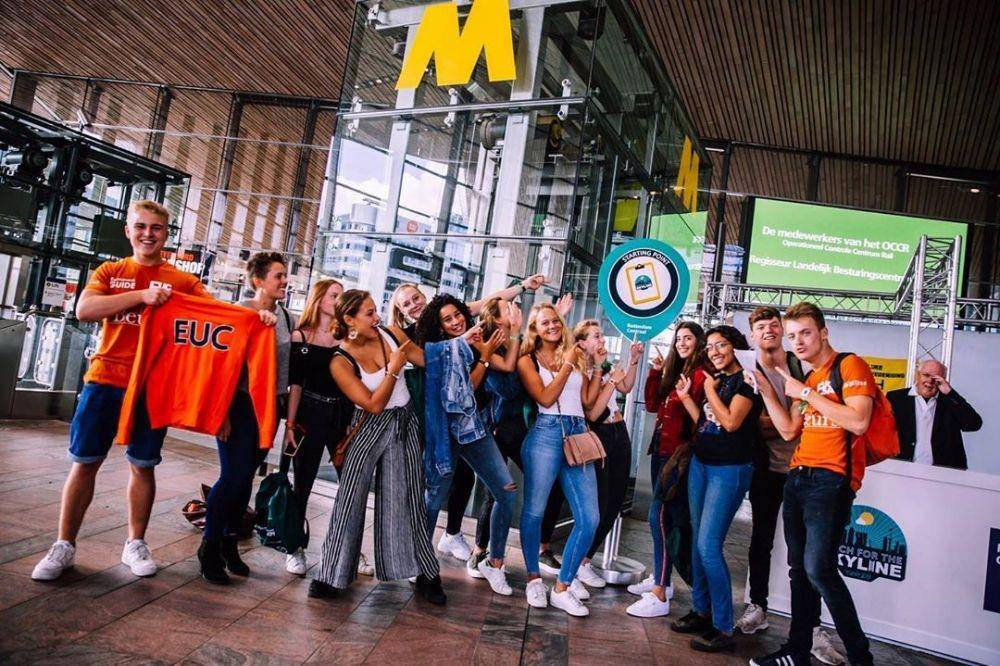 instagram.com/erasmusuniversity