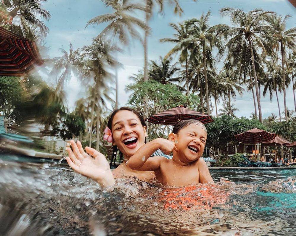 Instagram.com/andienaisyah