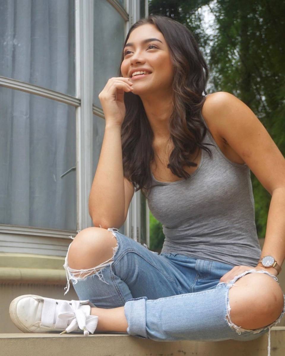 Instagram.com/angelagilsha