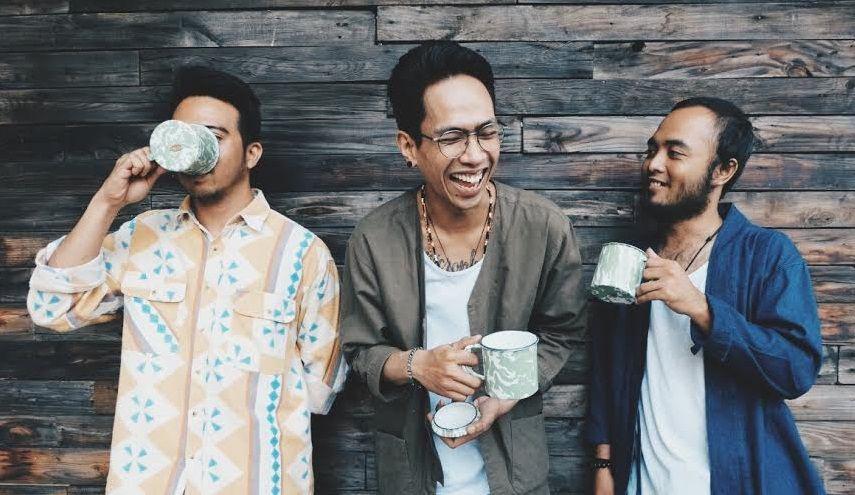 5 Lagu dari Musisi Folk Lokal yang Bercerita tentang Alam, Syahdu!