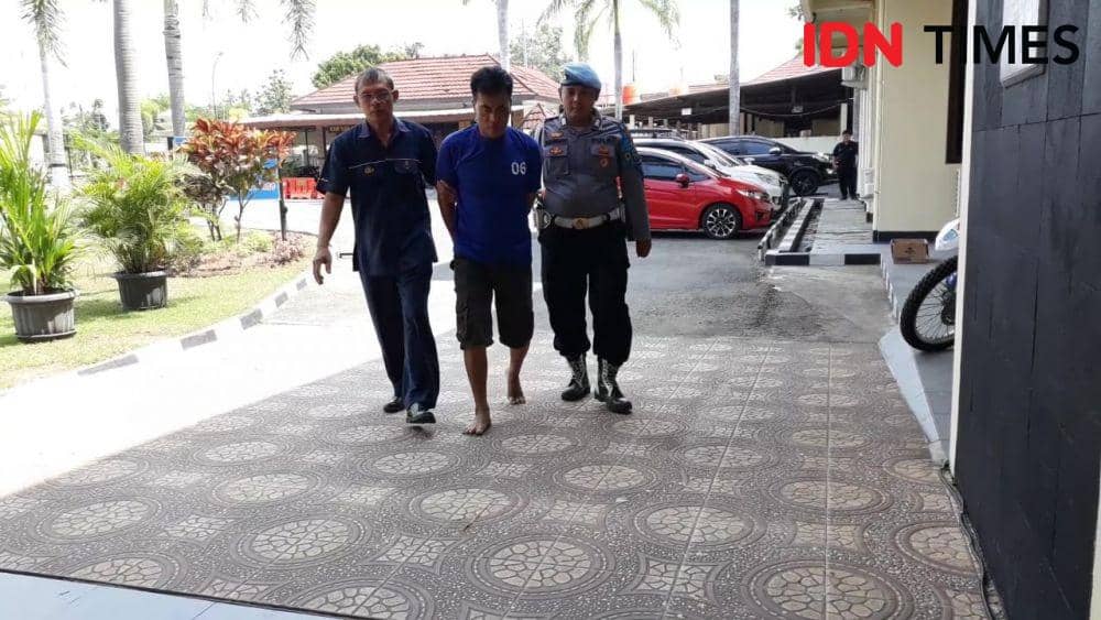 TNI gadungan diamankan polisi. IDN Times/Daruwaskita