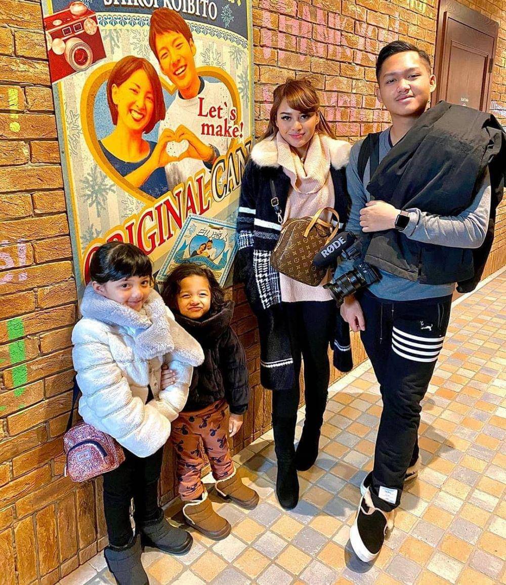 Instagram.com/queenarsy