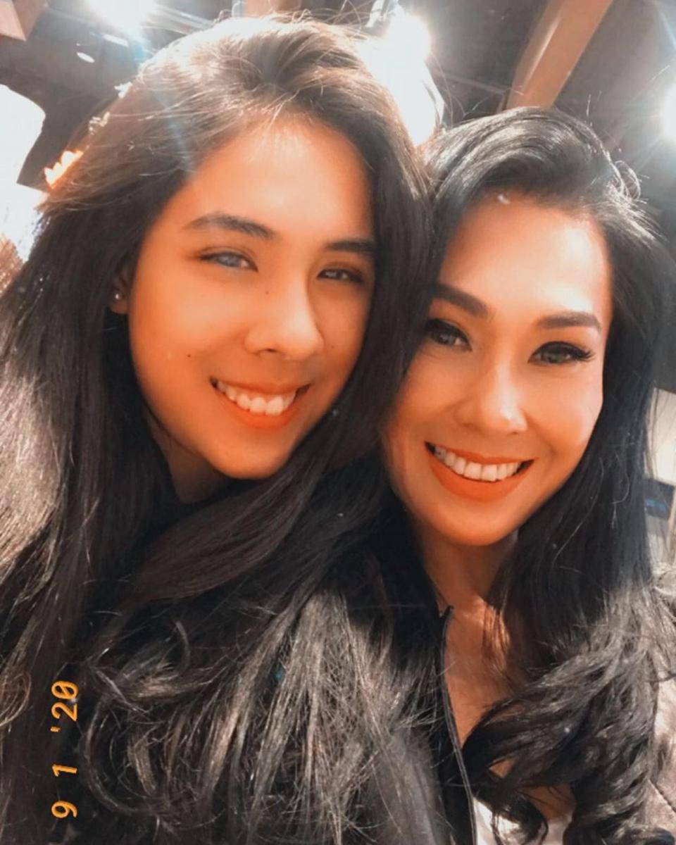 instagram.com/cut_sarra
