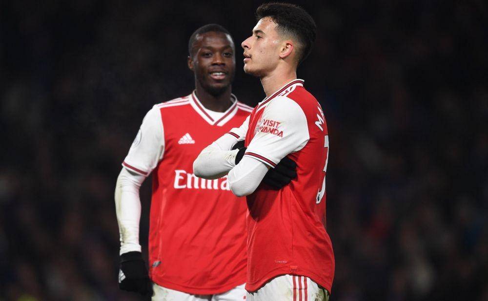 Gabriel Martinelli melakukan selebrasi usai membobol gawang Chelsea. Twitter/@afcstuff