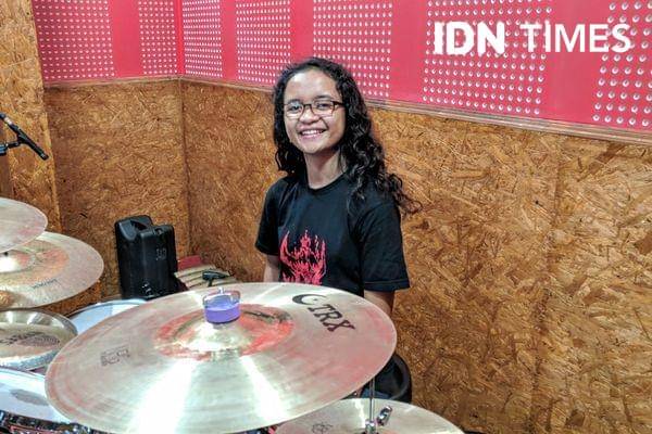 Najwa Rashika Az-Zahra saat ditemui di studio latihannya - IDN Times/Rijalu Ahimsa
