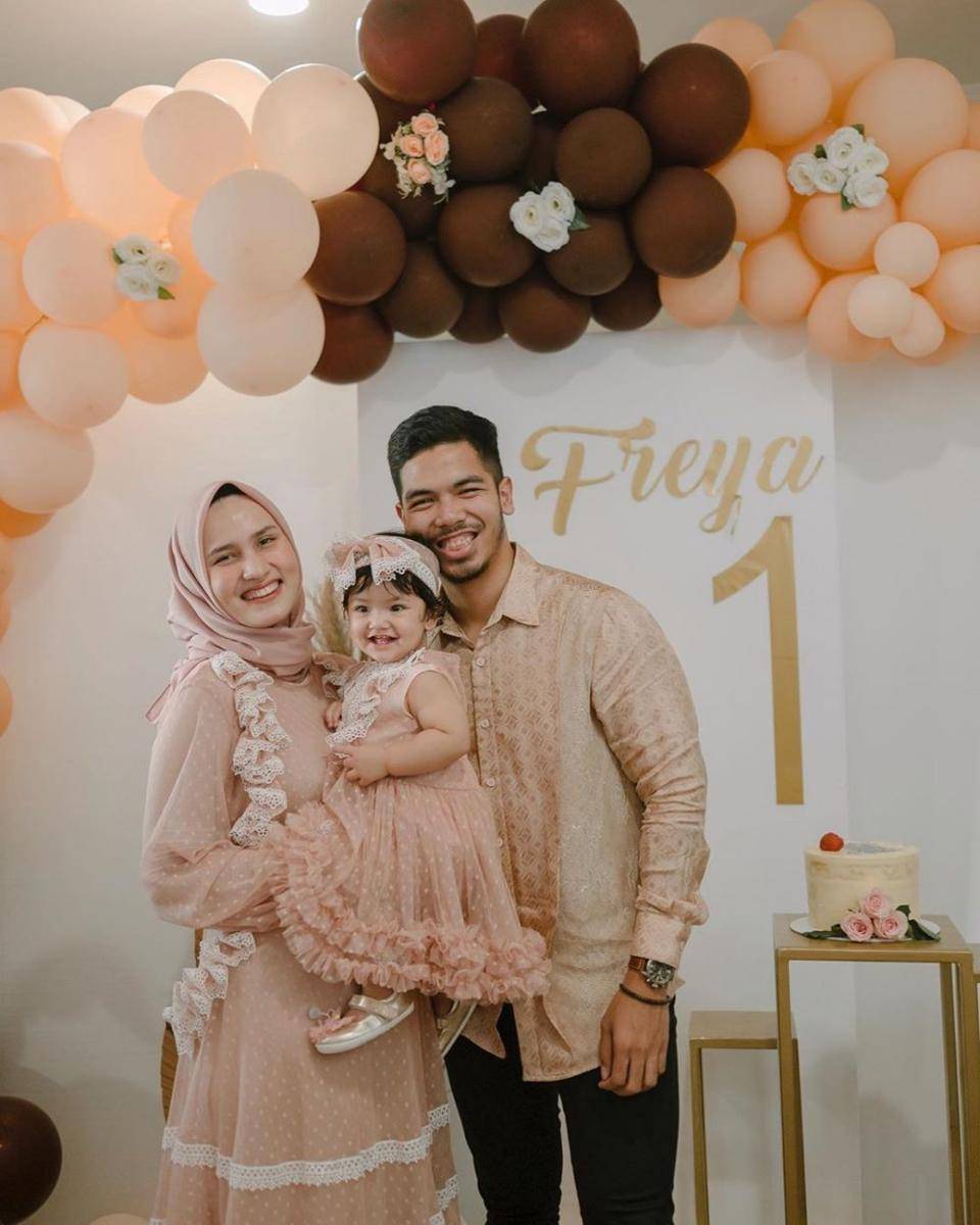 instagram.com/dwihandaanda