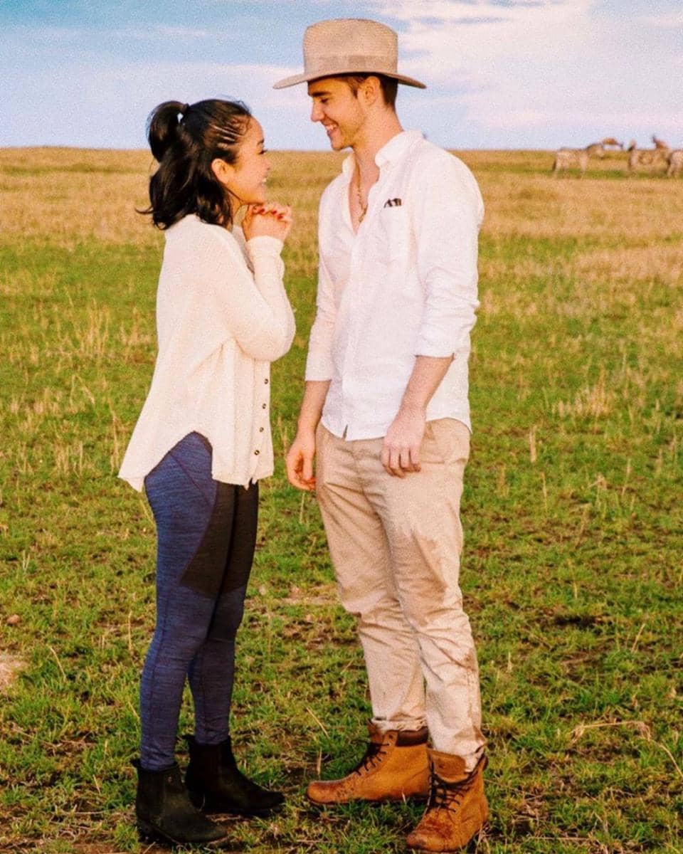 instagram.com/lanacondor