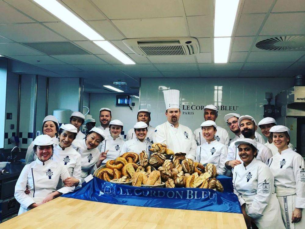 instagram.com/lecordonbleuparis