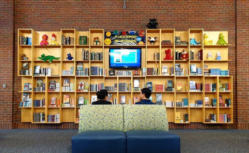 Hobi Baca? Intip 10 Inspirasi Bikin Ruang Pojok Baca di Rumah Sendiri