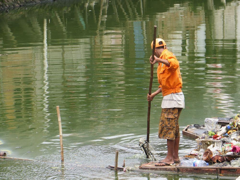 Tanpa 5 Sosok Ini, Kita Nggak Akan Bisa Beraktivitas dengan Nyaman