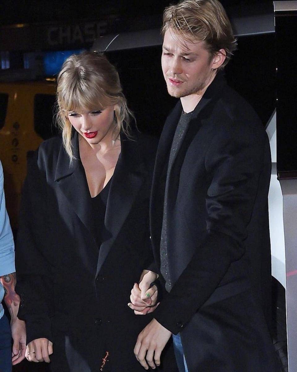 instagram.com/joealwyntaylorswift