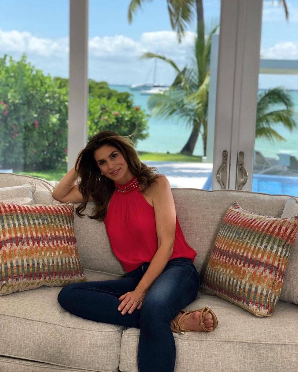 Instagram.com/cindycrawford