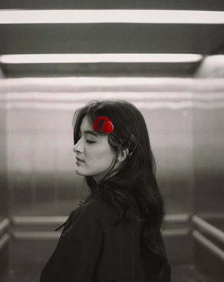 instagram.com/mawar_eva