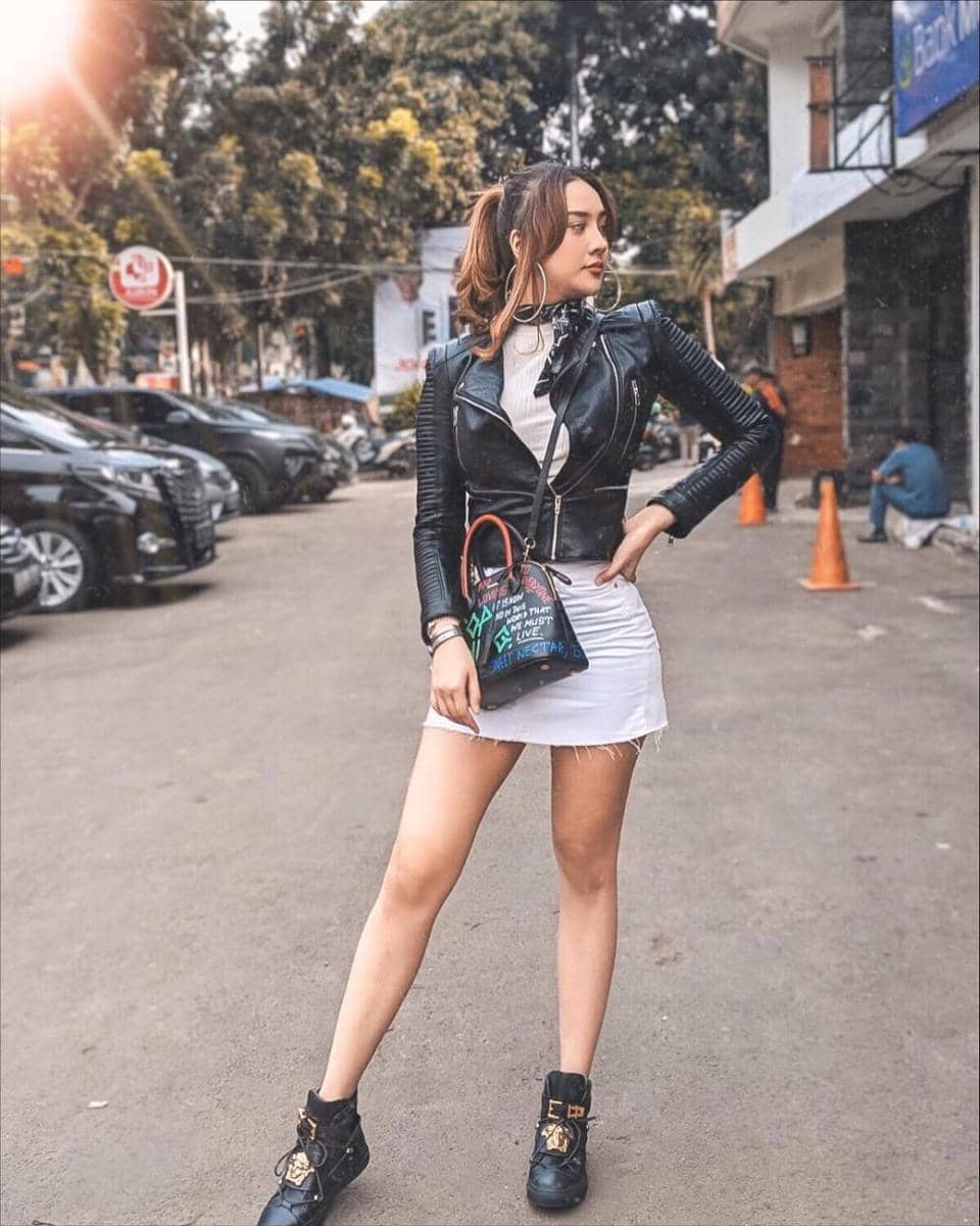 instagram.com/anyageraldine