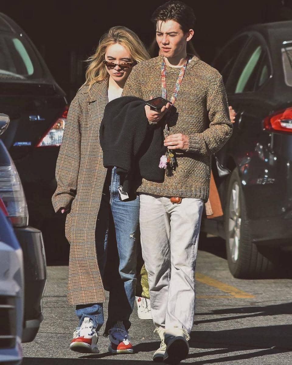 instagram.com/diorflair