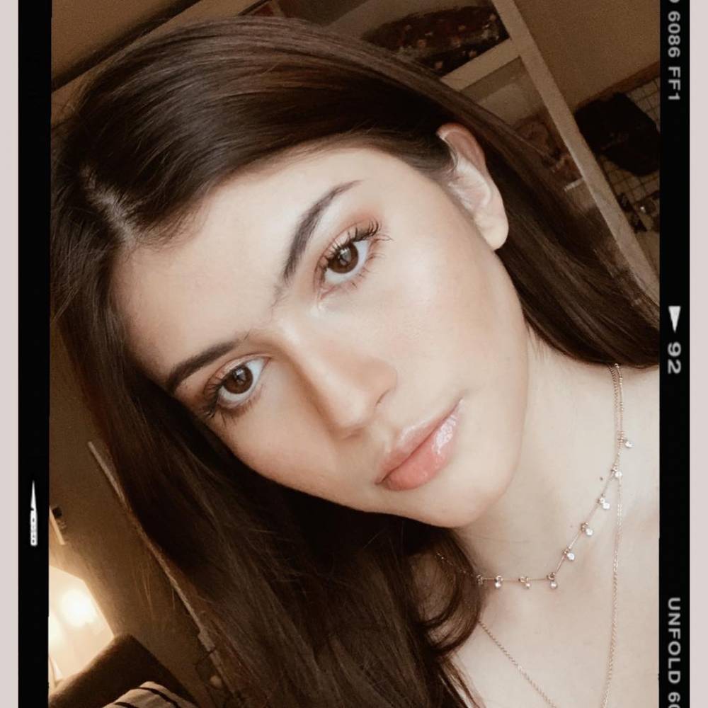 Instagram.com/agathavalerie