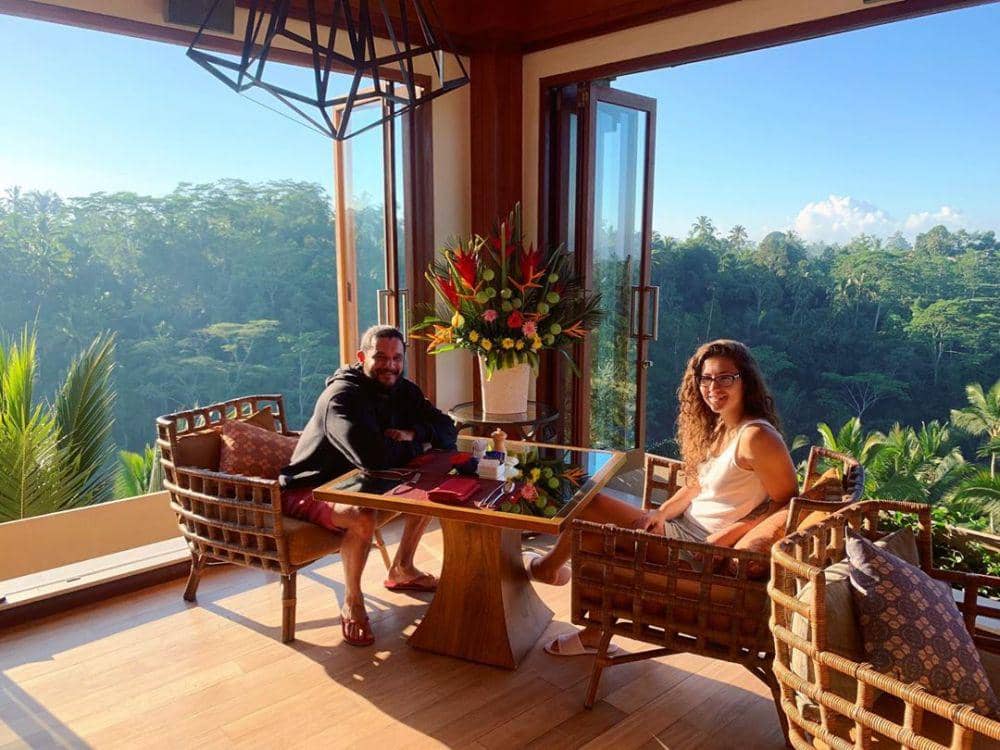 instagram.com/worldlyinhisways