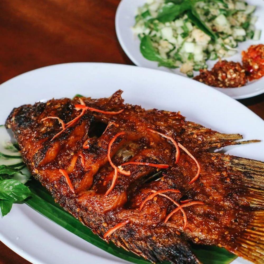 Resep Mudah Gurame Bakar Sambal Pedas, Resto Mewah pun Kalah