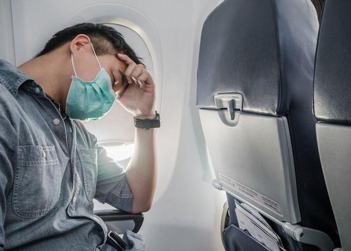8 Tip Simpel Menjaga Tubuh Tetap Fit saat Penerbangan Jarak Jauh