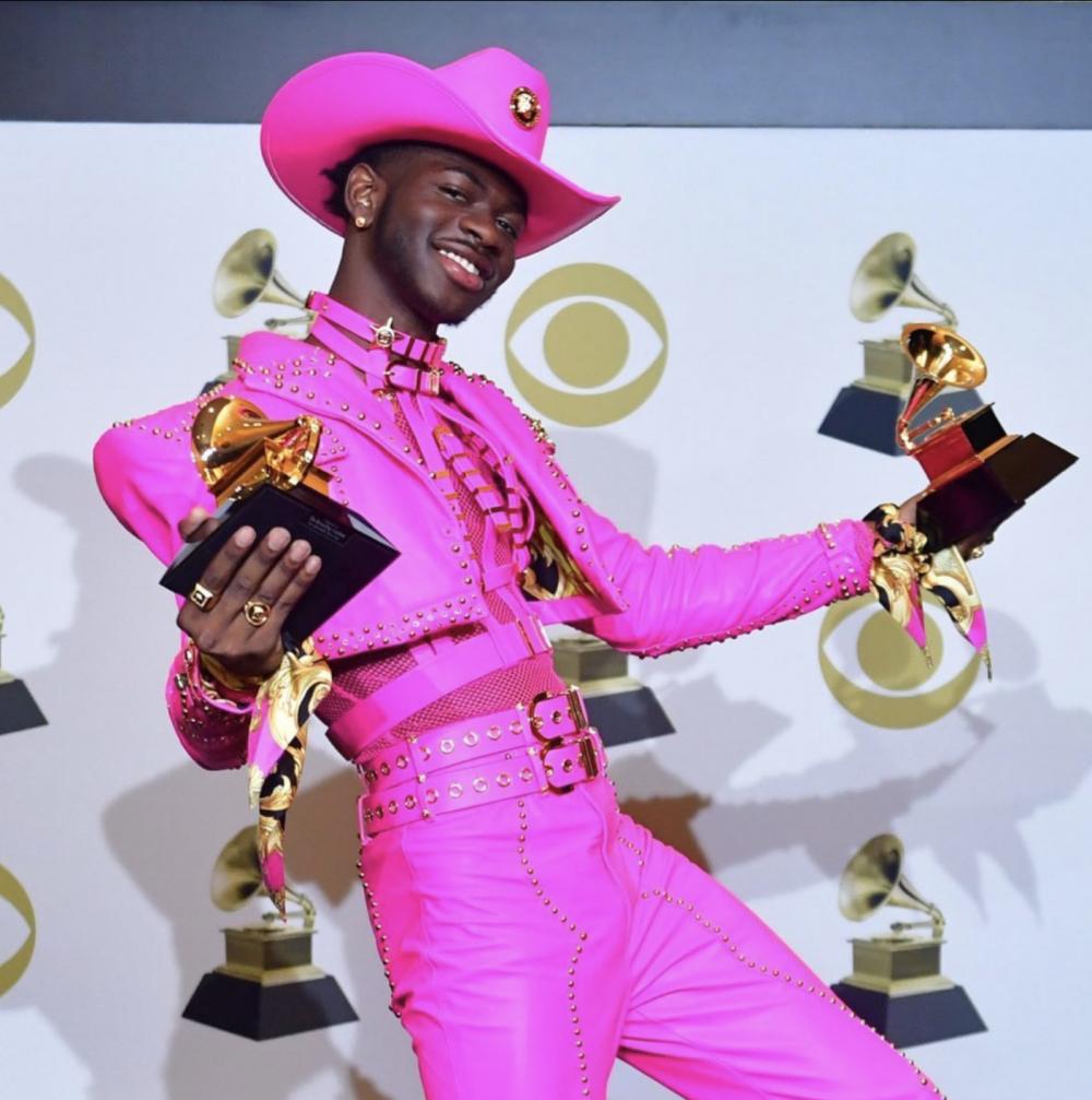 Curi Perhatian di Grammy, 10 Kostum Lil Nas X yang Paling Ajaib