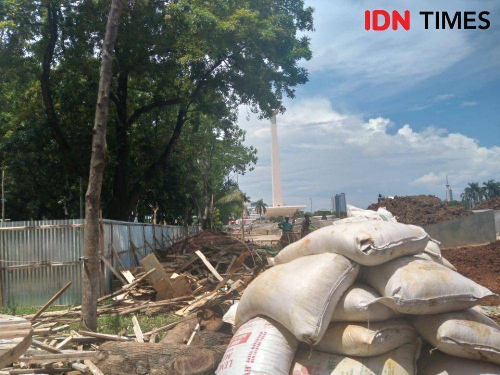 Proyek Revitalisasi Monas (IDN Times/Lia Hutasoit)