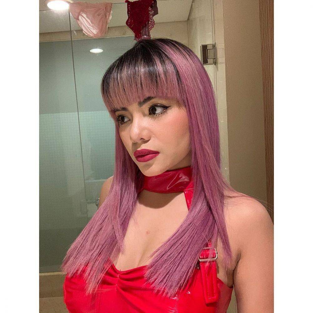 instagram.com/dinar_candy