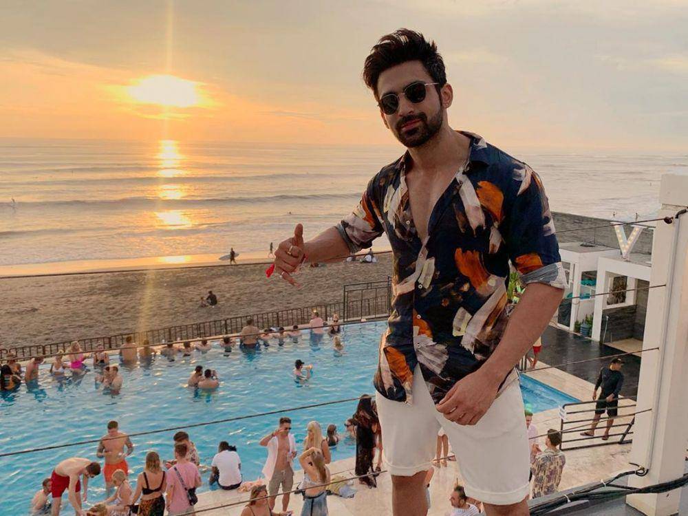 Instagram/ arjitaneja