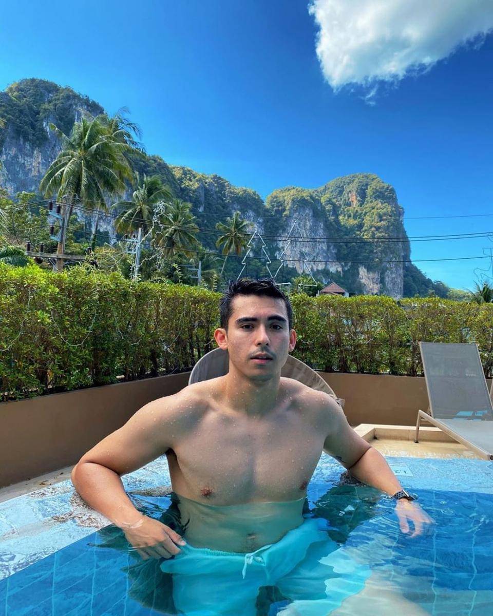 instagram.com/doncoates