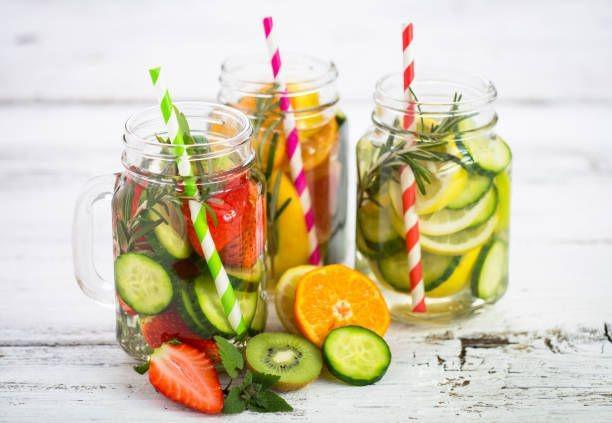 7 Manfaat Rajin Minum Infused Water, Segar Tanpa Rasa Berdosa