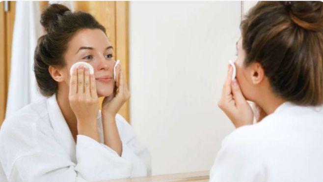 5 Ritual Wajib Sebelum Tidur Agar Muka Glowing Alami