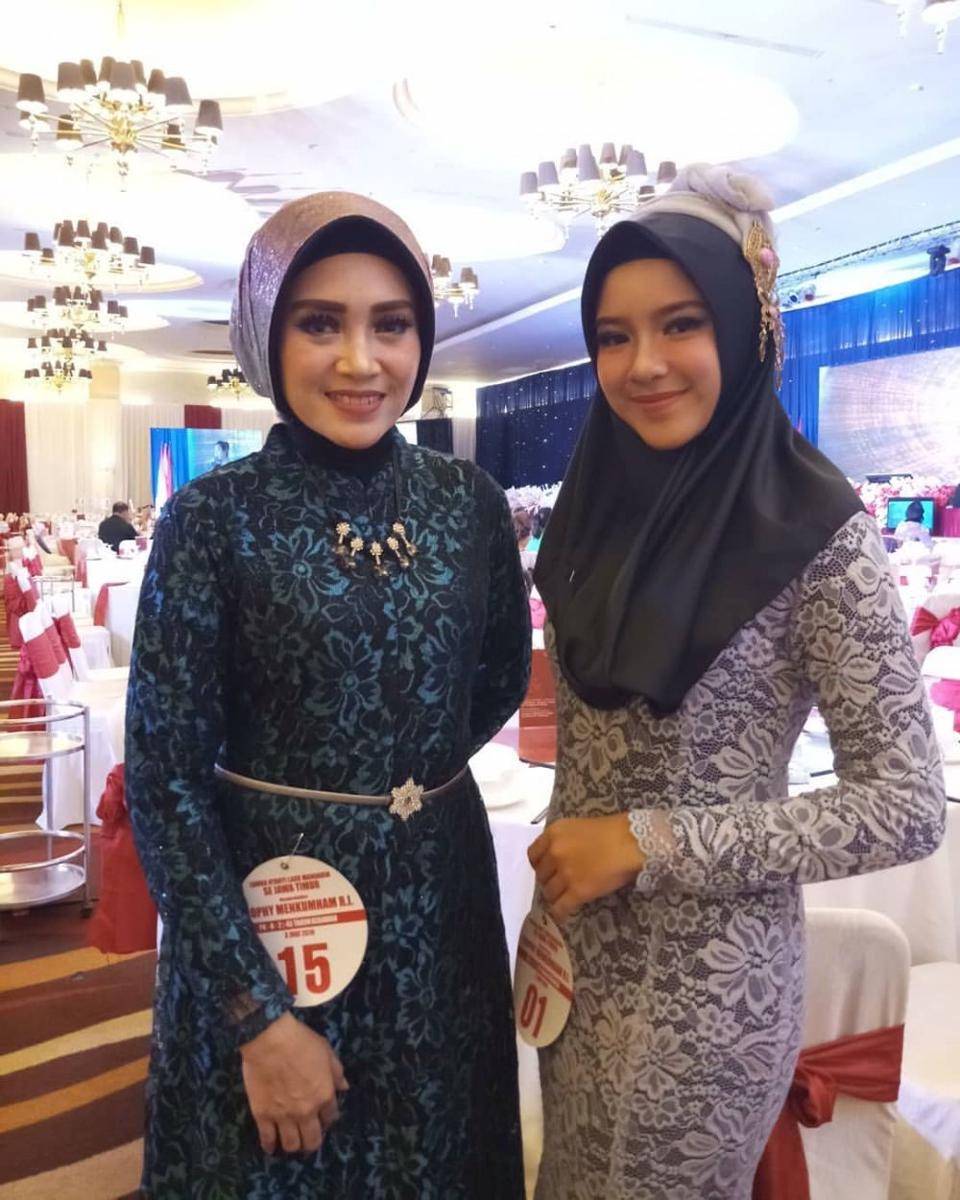 https://www.instagram.com/tiaraanugrahh