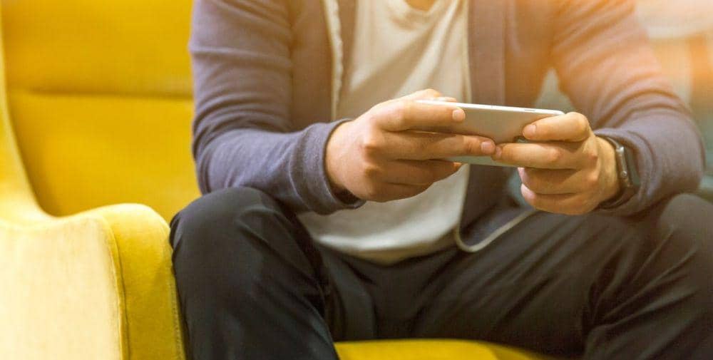 5 Alasan Mengapa Kamu Sering Ganti HP, Pemakaian yang Tidak Wajar?