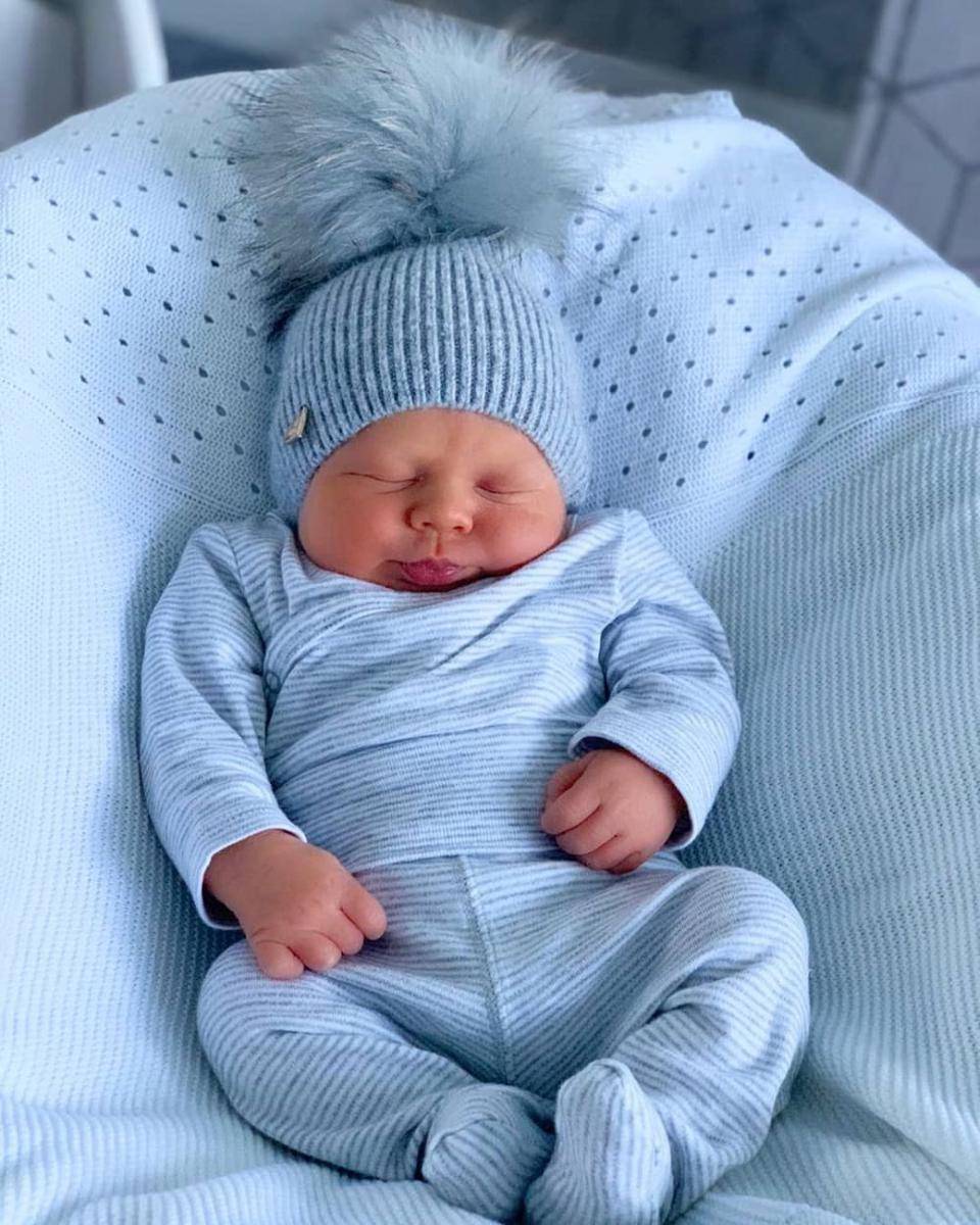 Instagram.com/bentley_and_albs