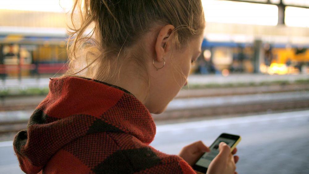 6 Ungkapan Bahasa Inggris yang Cocok Banget Digunakan Saat Chatting